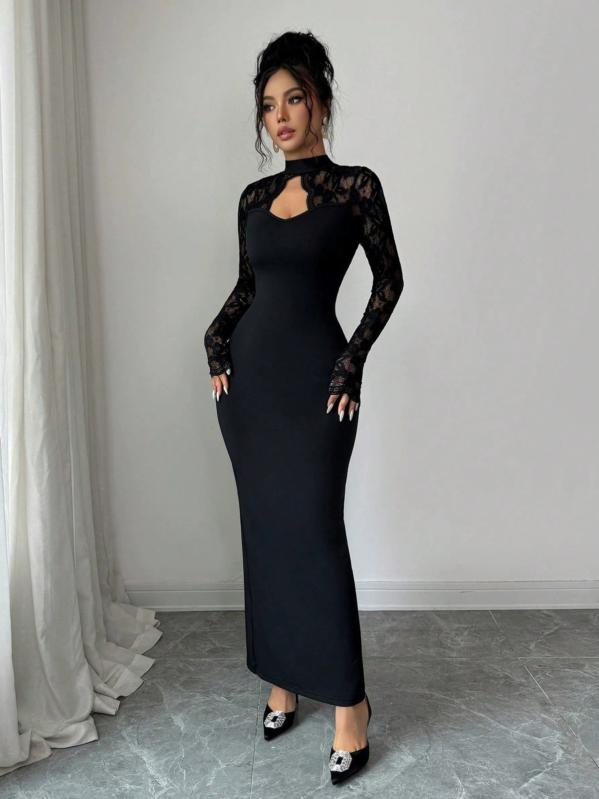 Women’s Black Elegant Lace High Neck Sheer Long Sleeve Sheath Maxi Dress with Sweetheart Bodice Detail