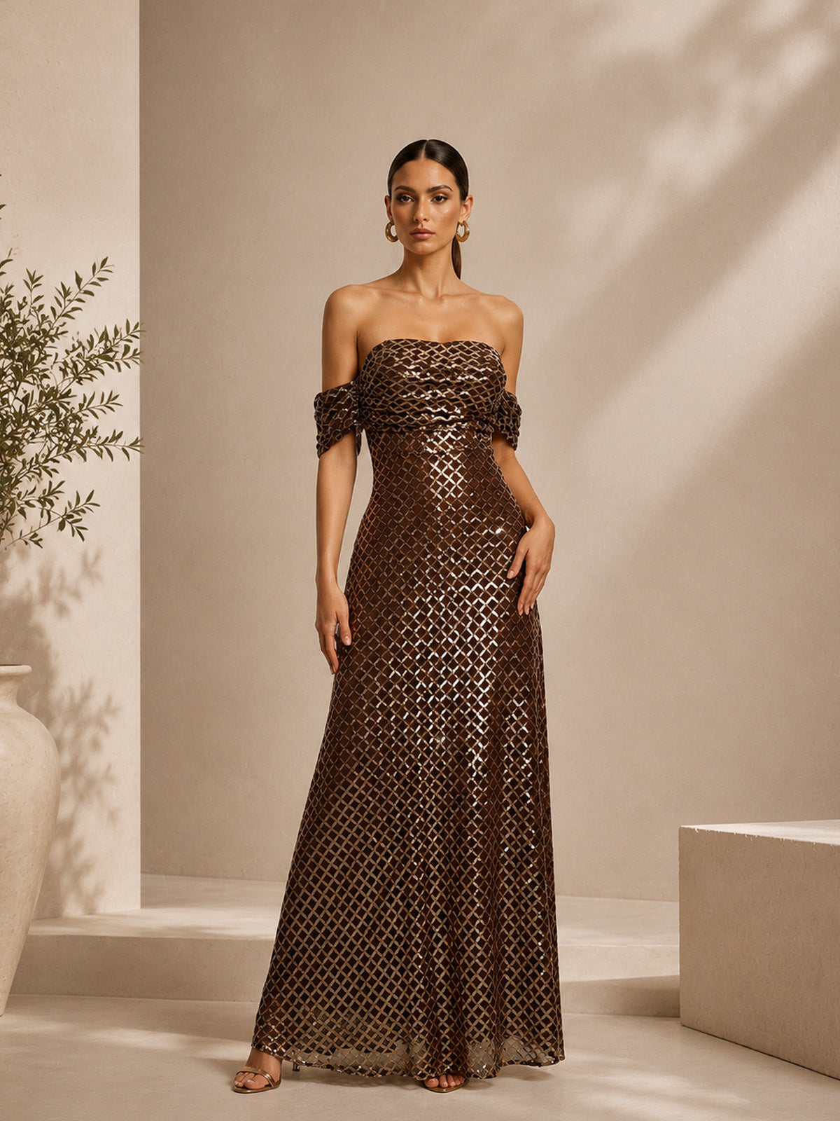 Damen Braunes Glamouröses Pailletten-Mesh Off-Shoulder Kurzarm-Maxikleid mit schmaler Passform