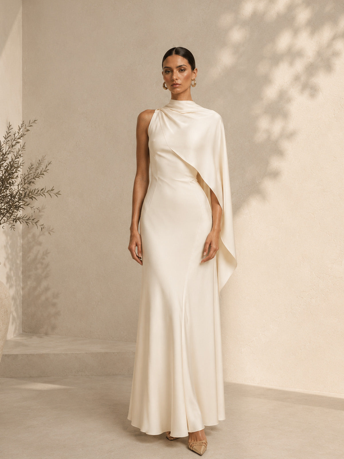 Women’s Glamorous Satin One-Shoulder Sleeveless Slim Mermaid Maxi Dress with Draped Train Detail