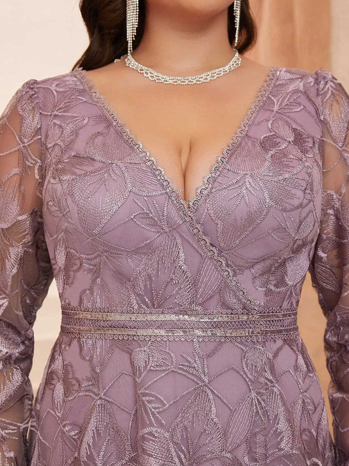 Women’s Dusty Mauve Elegant Floral Lace V-Neck Long Sleeve A-Line Maxi Dress with High Slit