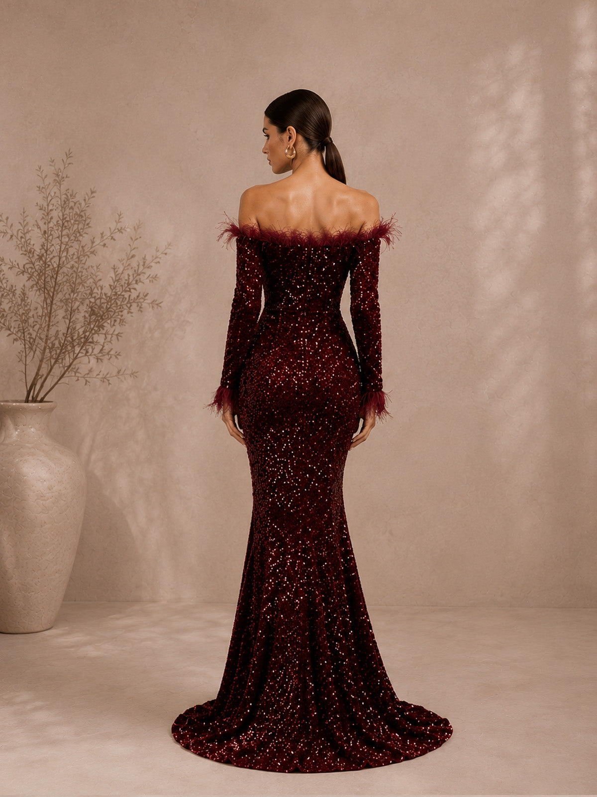 Damen bordeauxrotes, luxuriöses Pailletten-Off-Shoulder-Maxikleid mit langen Ärmeln im Meerjungfrauen-Stil