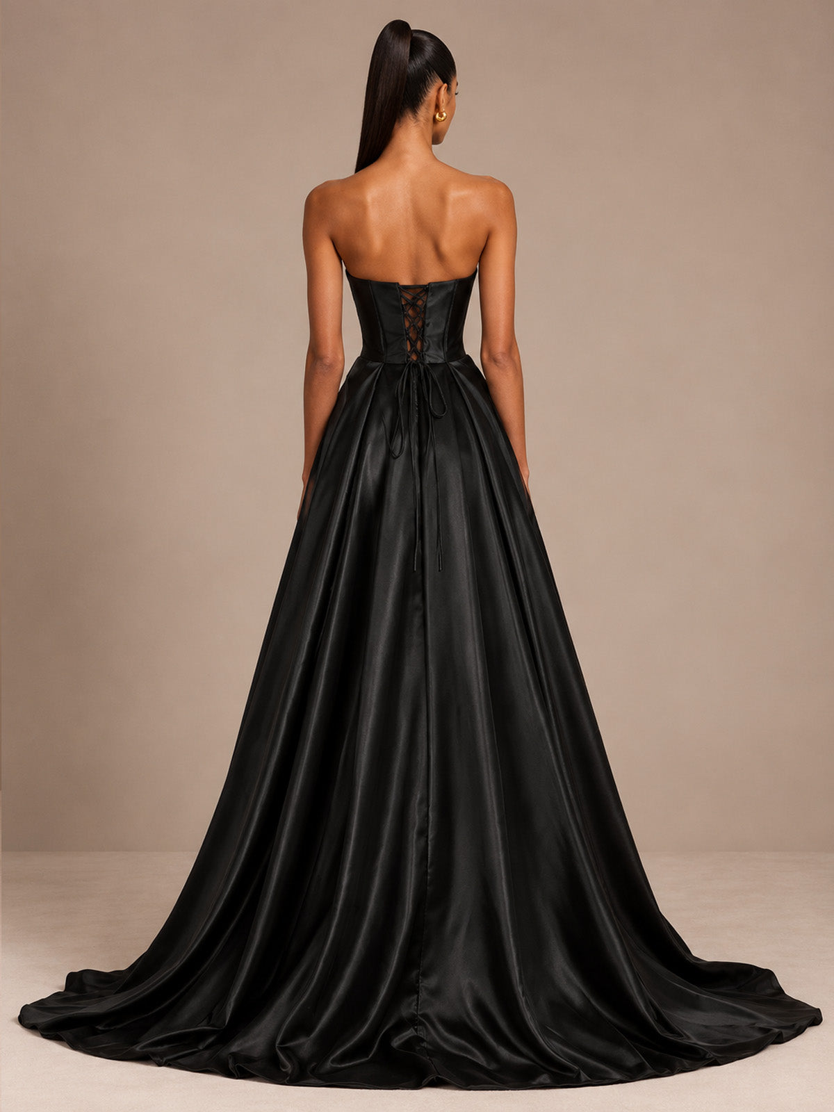 Women’s Black Glamorous Satin Strapless Sweetheart Neck Sleeveless A-Line Maxi Dress with Sequin Detail, Corset Waist and High Slit