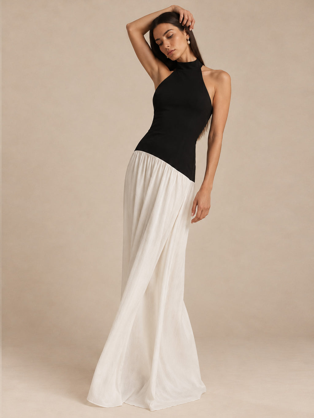 Women’s Black and White Elegant Halter Neck Sleeveless Colorblock A-Line Maxi Dress with Asymmetric Waist Detail