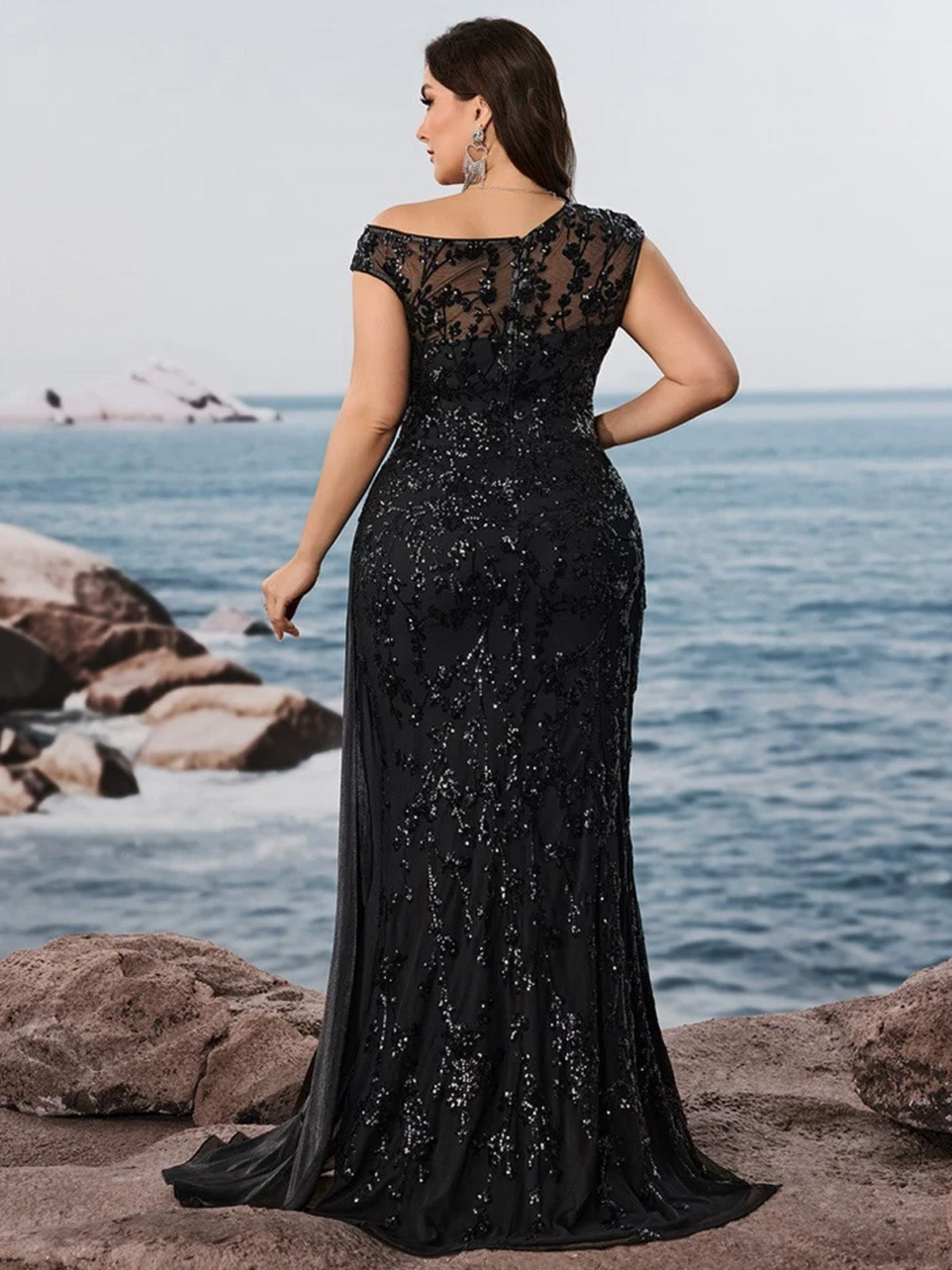 Women’s Black Elegant Sequin Lace Asymmetric Neck Cap Sleeve Mermaid Maxi Dress with Draped Side Panel