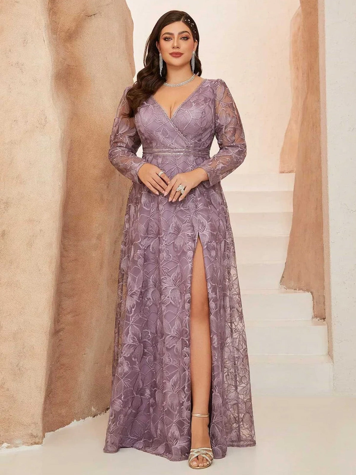 Women’s Dusty Mauve Elegant Floral Lace V-Neck Long Sleeve A-Line Maxi Dress with High Slit
