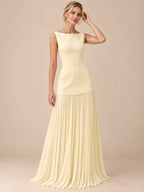Women’s Ivory Elegant Boat Neck Sleeveless Pleated Maxi Dress with Drop Waist Detail