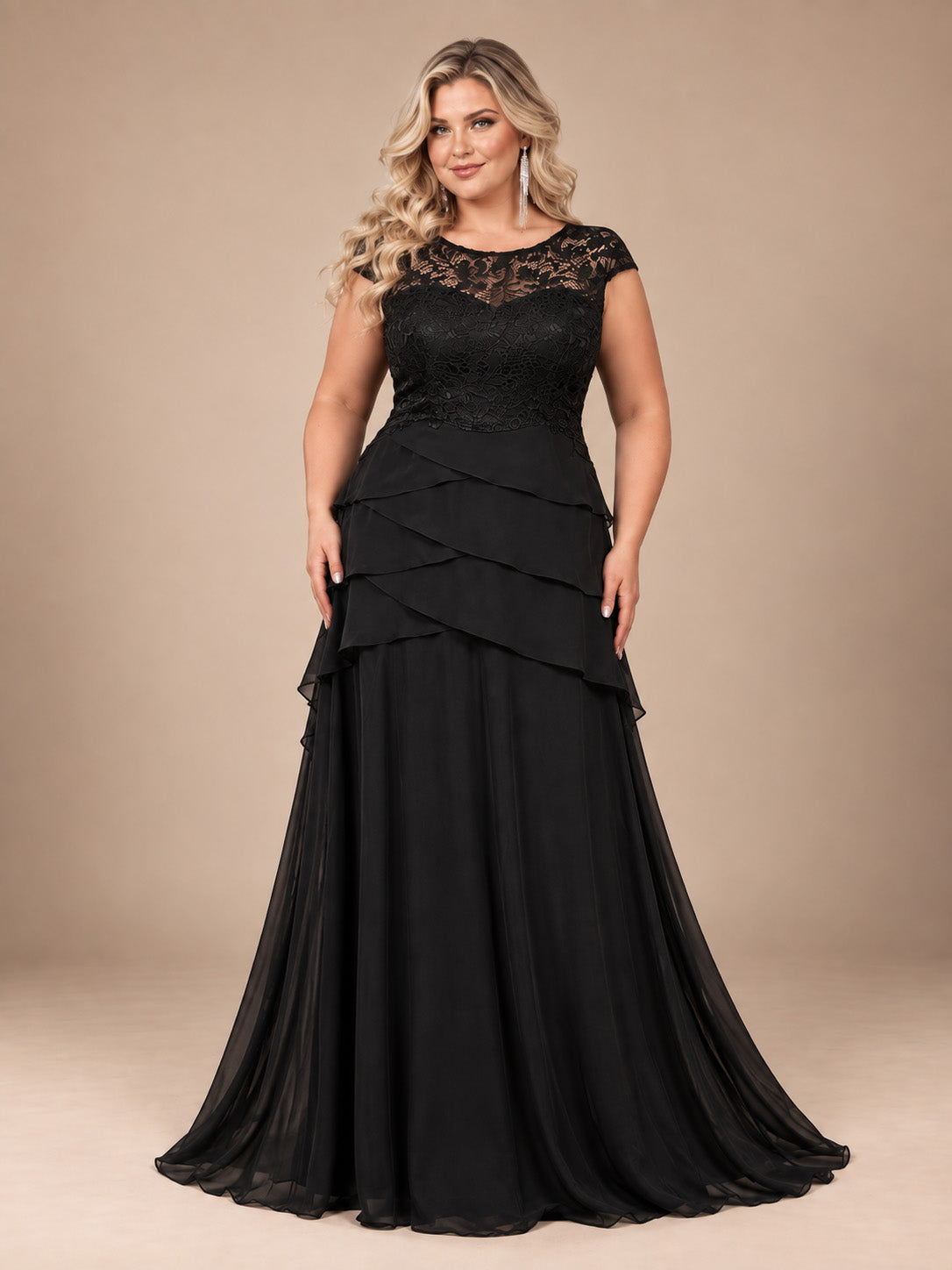 Women’s Black Elegant Lace Round Neck Cap Sleeve Tiered A-Line Maxi Dress with Chiffon Overlay