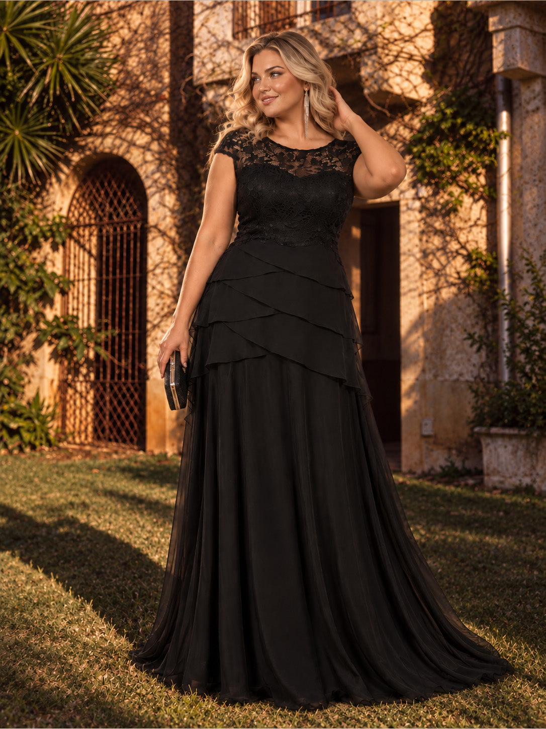 Women’s Black Elegant Lace Round Neck Cap Sleeve Tiered A-Line Maxi Dress with Chiffon Overlay