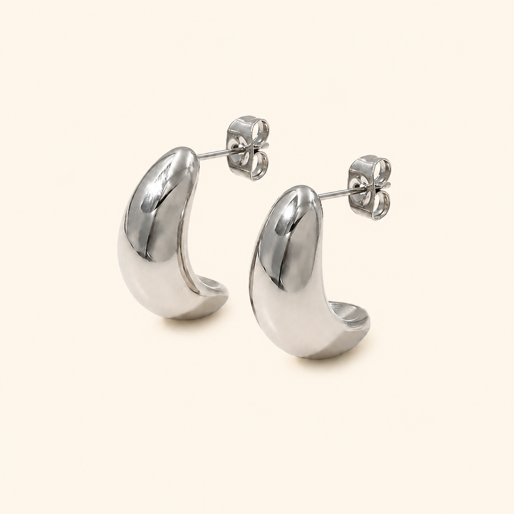 Sculptural Chunky C-Hoop Earrings – Gold & Silver