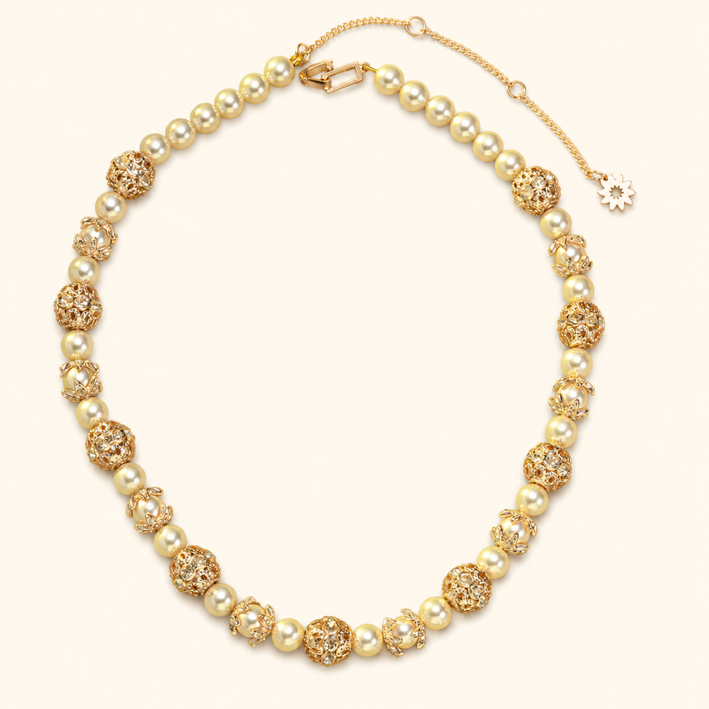 Women’s Vintage Pearl Chain Necklace with Mother-of-Pearl Pendant