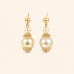Women’s Vintage Pearl Chain Necklace with Mother-of-Pearl Pendant