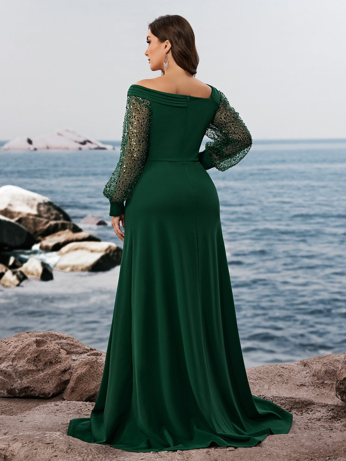 Women’s Emerald Green Elegant Off-Shoulder Sheer Long Sleeve Mermaid Maxi Dress with Beaded Detail