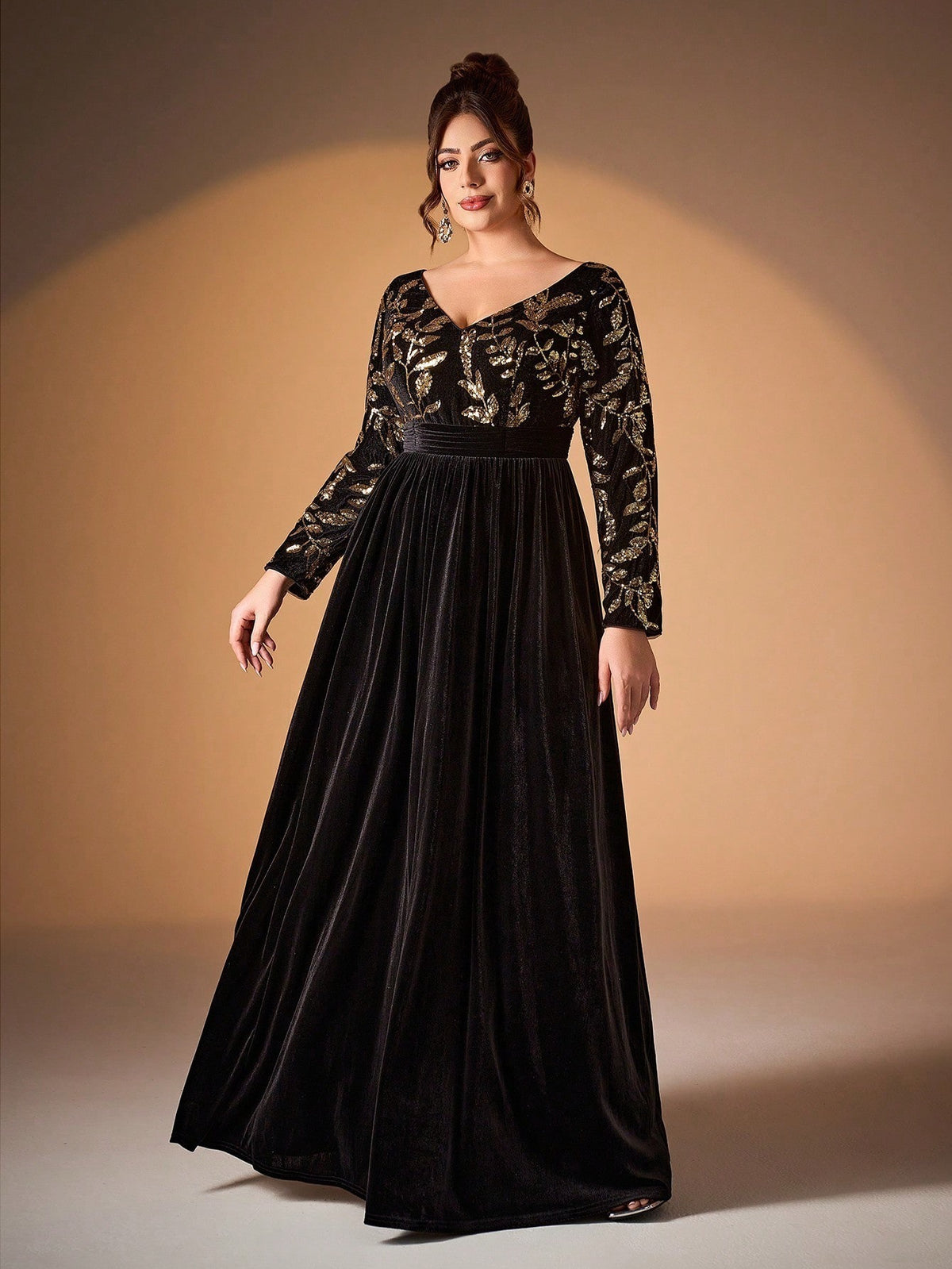 Women’s Black Elegant Velvet V-Neck Long Sleeve A-Line Maxi Dress with Gold Floral Sequin Embroidery