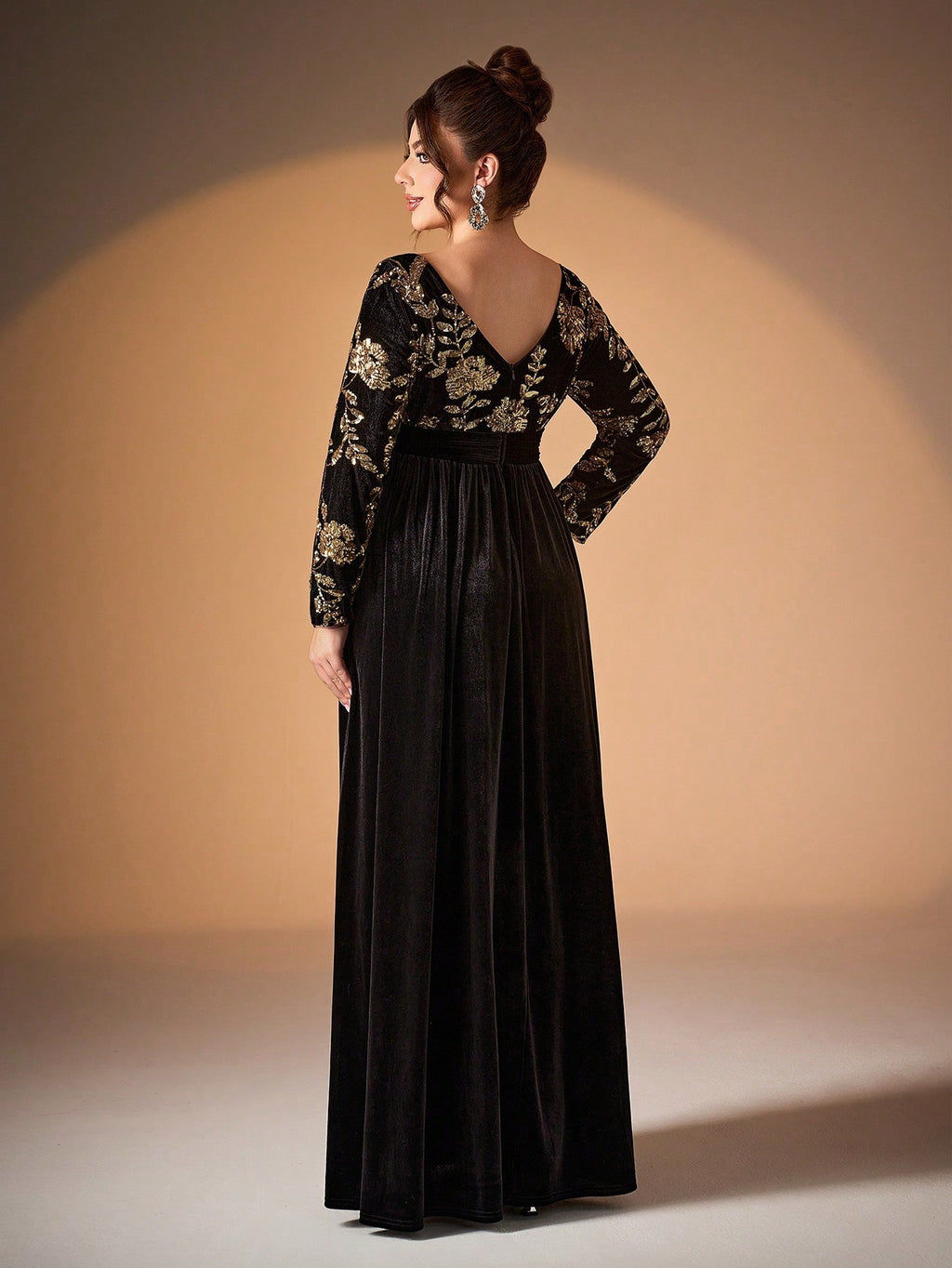 Women’s Black Elegant Velvet V-Neck Long Sleeve A-Line Maxi Dress with Gold Floral Sequin Embroidery