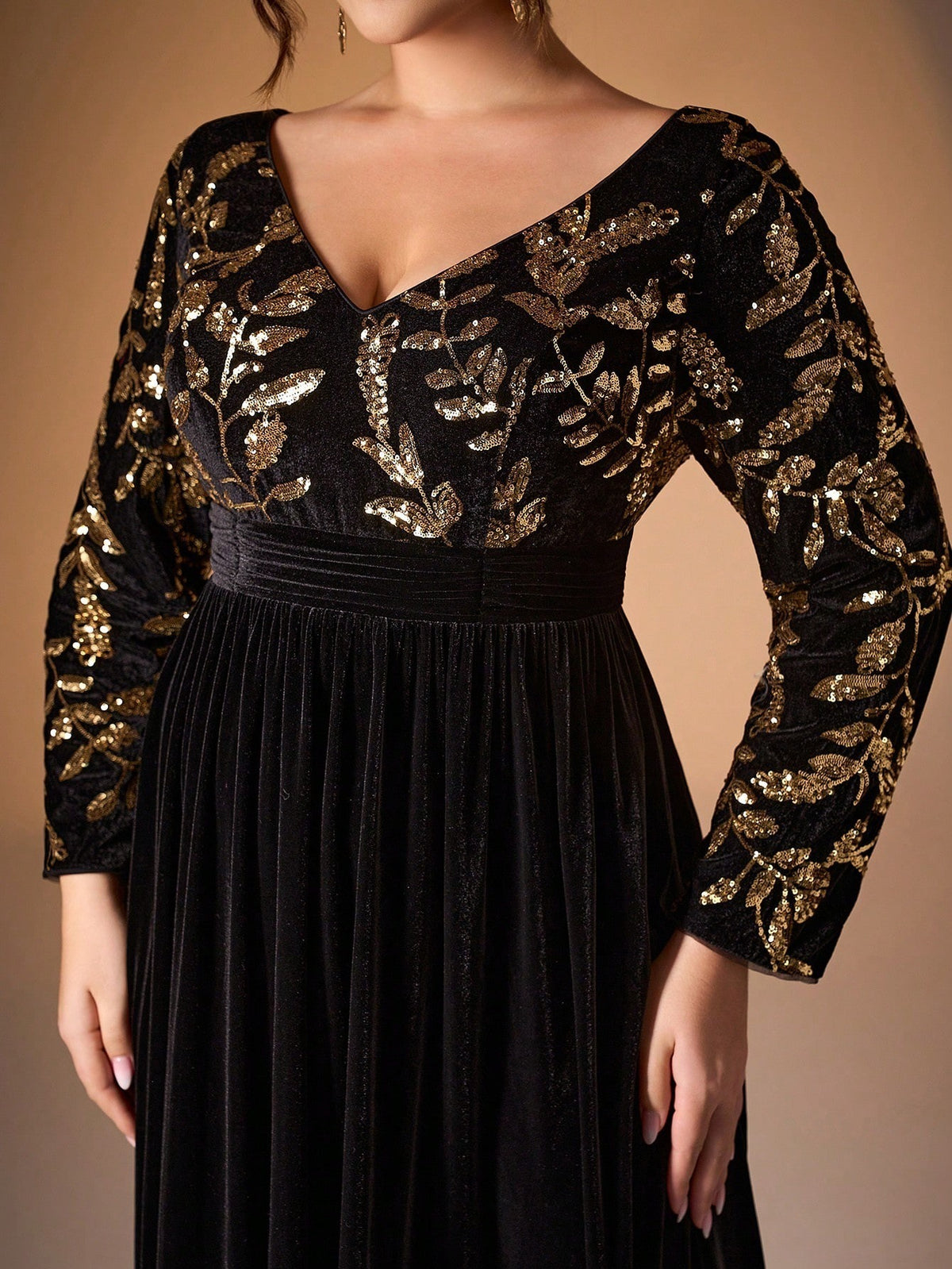 Women’s Black Elegant Velvet V-Neck Long Sleeve A-Line Maxi Dress with Gold Floral Sequin Embroidery