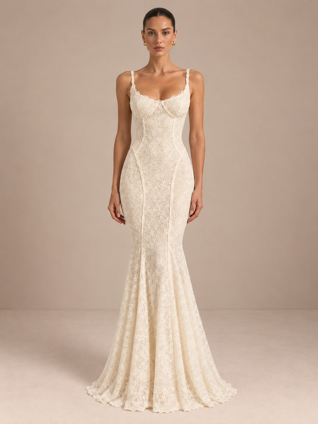Women’s Ivory Romantic Floral Lace Sweetheart Neck Spaghetti Strap Mermaid Maxi Wedding Dress with Lace-Up Open Back