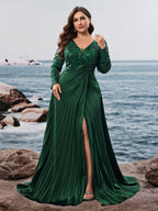 Women’s Emerald Green Elegant Sequin V-Neck Long Sleeve Pleated A-Line Maxi Dress with Embellished Waist Detail