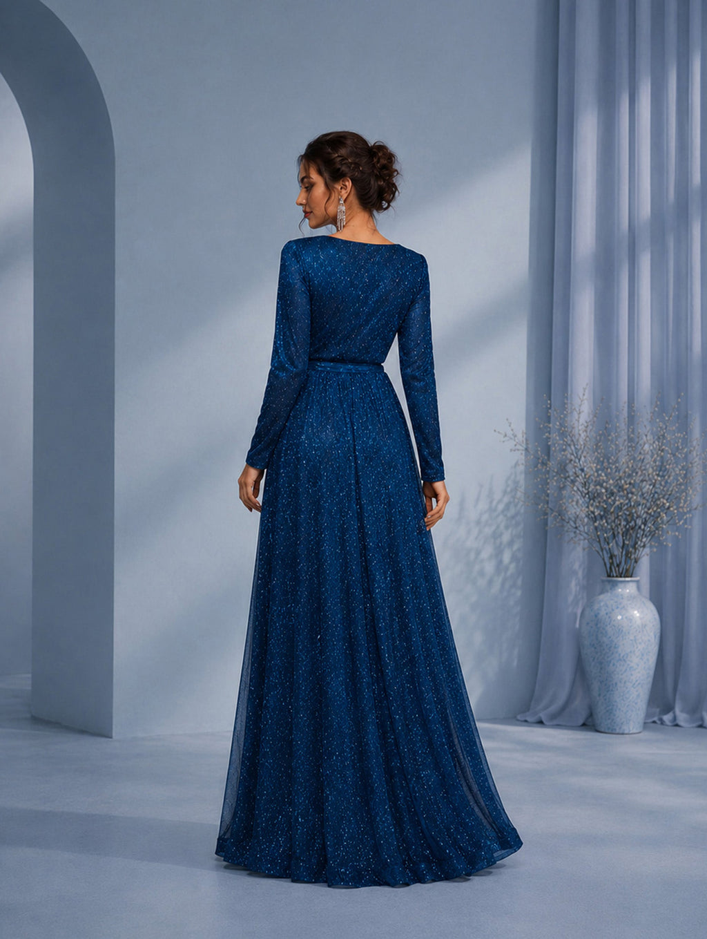 Elegantes, marineblaues, glitzerndes Maxikleid mit V-Ausschnitt und langen Ärmeln für Damen