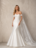 Women’s White Fitted Lace Off-Shoulder Mermaid Wedding Dress with Long Bridal Train